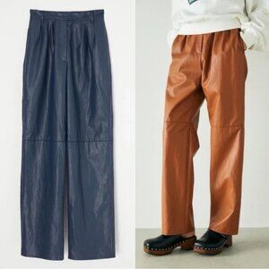 MOUSSY Faux Leather Front Tuck Trousers in Navy SIZE JP1